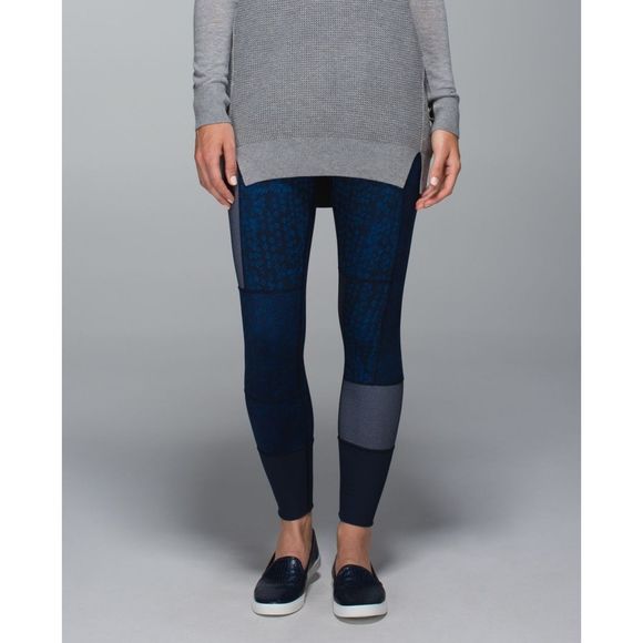 Lululemon wunder under sashiko legging size 4 - Picture 4 of 6